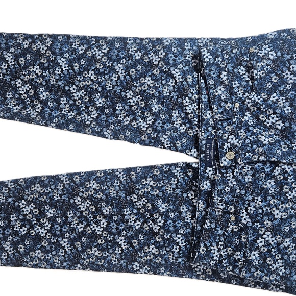 Talbots Jeans Womens 14P Blue Floral Ankle Stretch Petite Simply Flattering - Picture 5 of 6